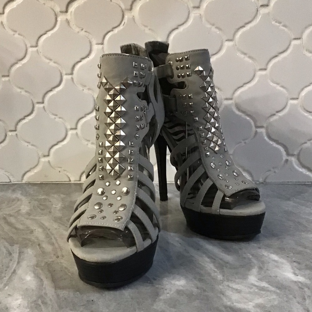 “Promiscuous” Heels - Picture 8 of 8